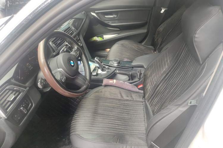 Used BMW 3 Series 2018 320Li Leading Model M Sport Package Left Front Seat
