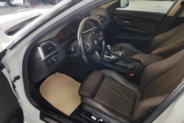 Used BMW 3 Series 2018 320Li Leading Model M Sport Package Left Front Seat