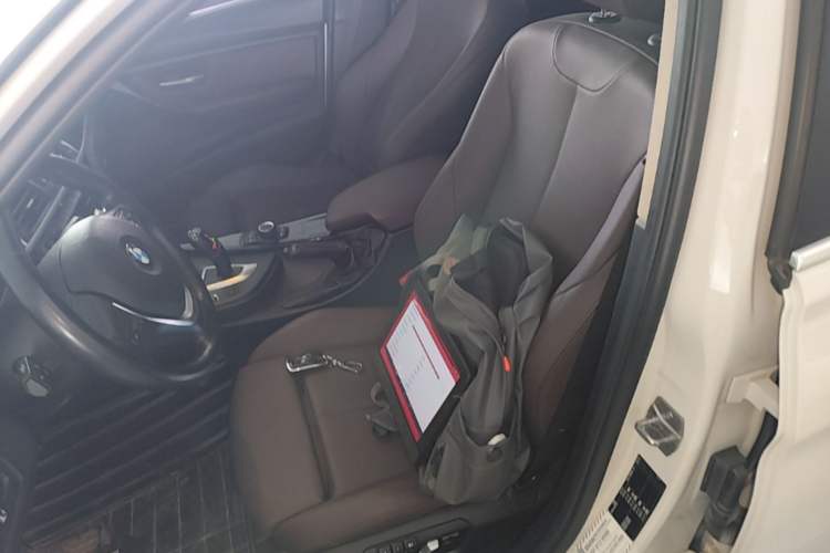 Used BMW 3 Series 2018 320Li Fashion Model Left Front Seat