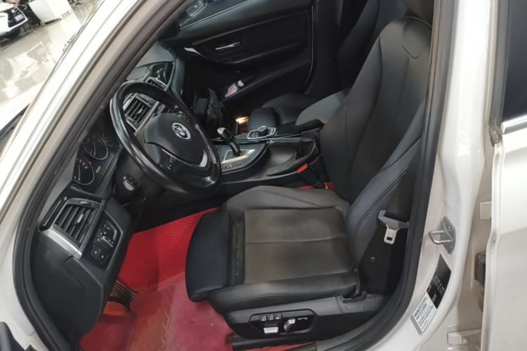 Used BMW 3 Series 2018 320Li Fashion Model Left Front Seat