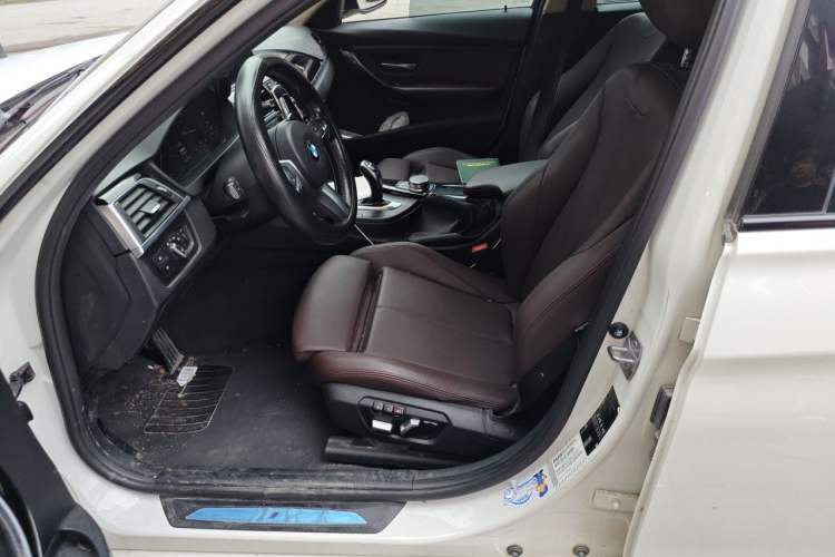 Used BMW 3 Series 2018 320Li Leading Model M Sport Package Left Front Seat