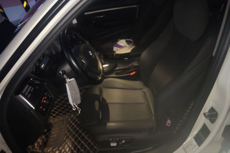 Used BMW 3 Series 2018 318i Left Front Seat