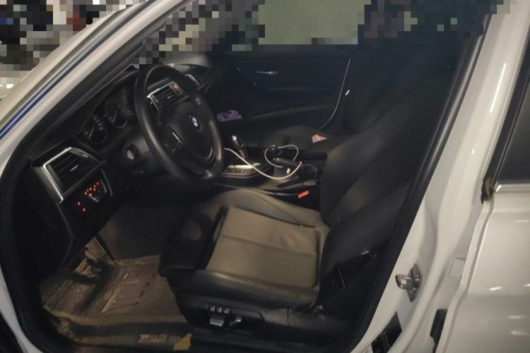 Used BMW 3 Series 2018 320Li Fashion Model Left Front Seat