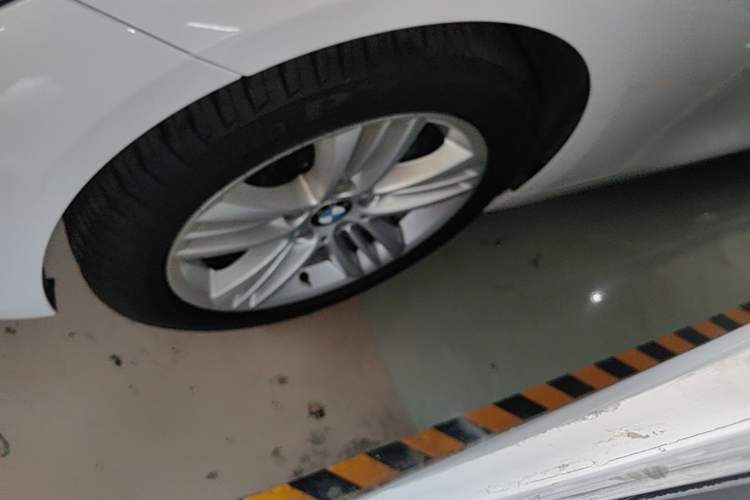 Used BMW 3 Series 2018 318Li Left Front Wheel Hub