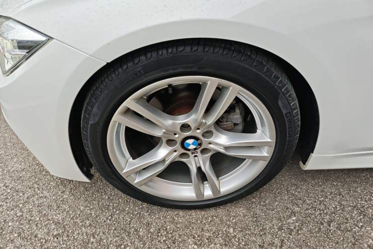 Used BMW 3 Series 2018 320Li Leading Model M Sport Package Left Front Wheel Hub
