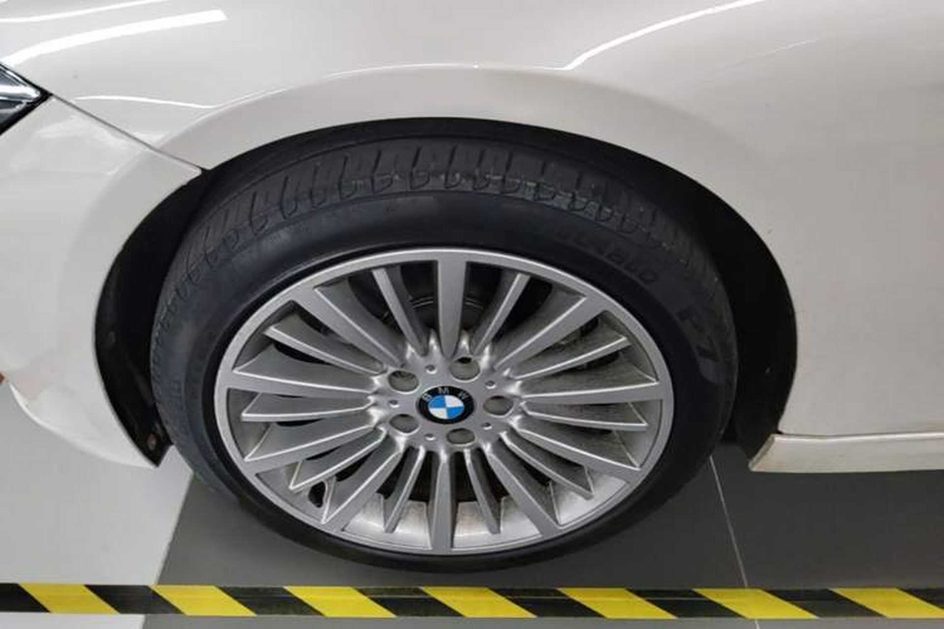 Used BMW 3 Series 2018 320Li Fashion Model Left Front Wheel Hub
