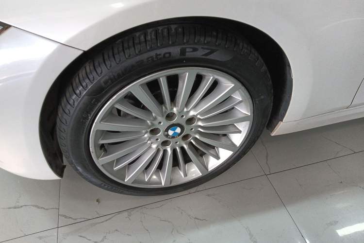 Used BMW 3 Series 2018 320Li Fashion Model Left Front Wheel Hub