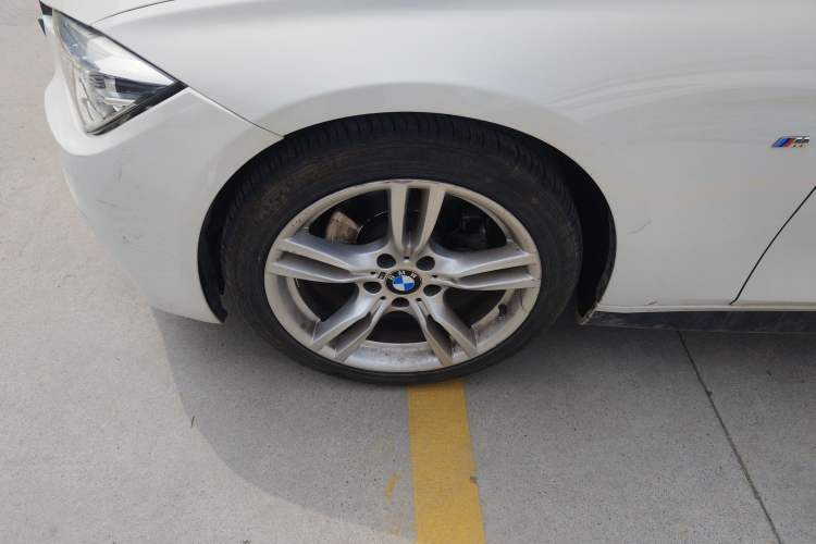 Used BMW 3 Series 2018 320Li Leading Model M Sport Package Left Front Wheel Hub