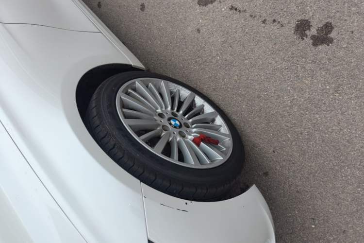 Used BMW 3 Series 2018 320Li Fashion Model Left Front Wheel Hub