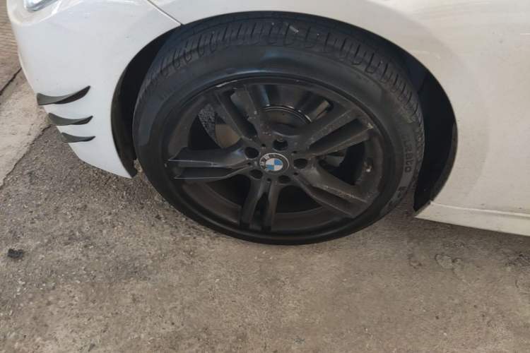 Used BMW 3 Series 2018 320i M Sport Package Left Front Wheel Hub