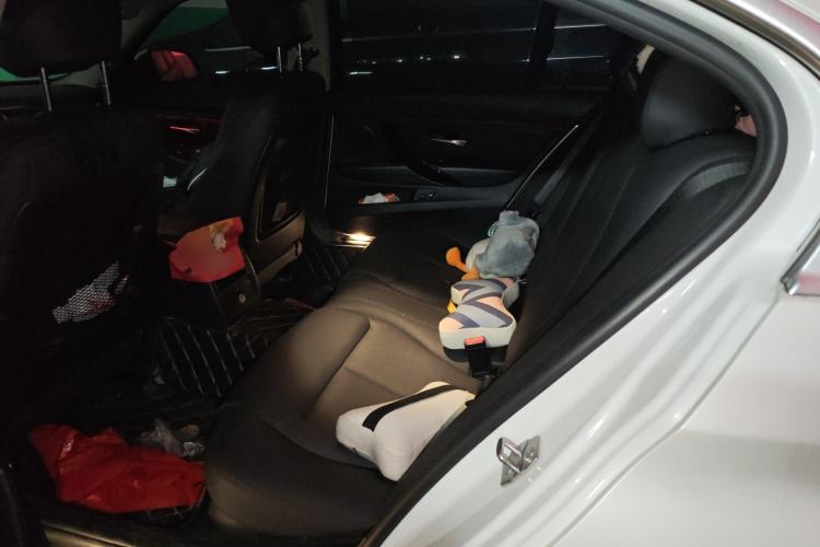 Used BMW 3 Series 2018 320Li Fashion Model Left Rear Seat
