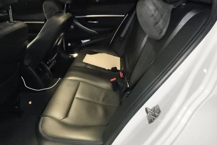 Used BMW 3 Series 2018 320i M Sport Night Edition Left Rear Seat