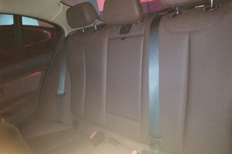 Used BMW 3 Series 2018 320Li xDrive Fashion Model Left Rear Seat