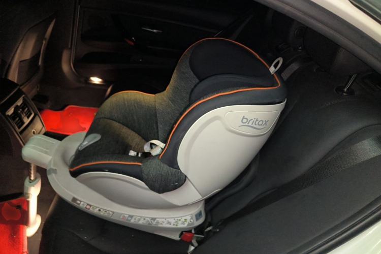 Used BMW 3 Series 2018 320Li Fashion Model Left Rear Seat