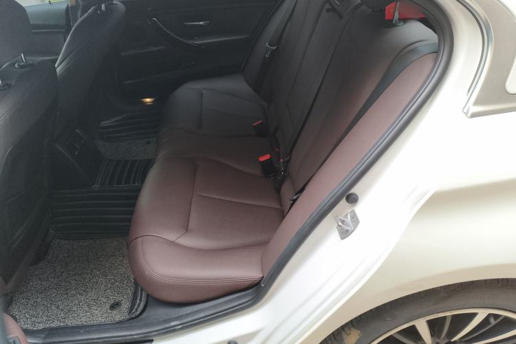 Used BMW 3 Series 2018 320Li Fashion Model Left Rear Seat