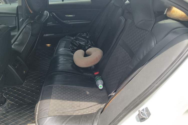 Used BMW 3 Series 2018 318Li Left Rear Seat