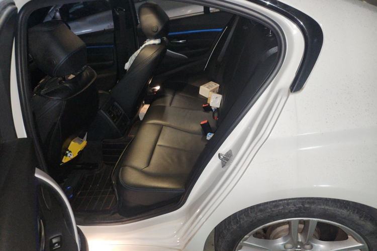Used BMW 3 Series 2018 320i M Sport Package Left Rear Seat