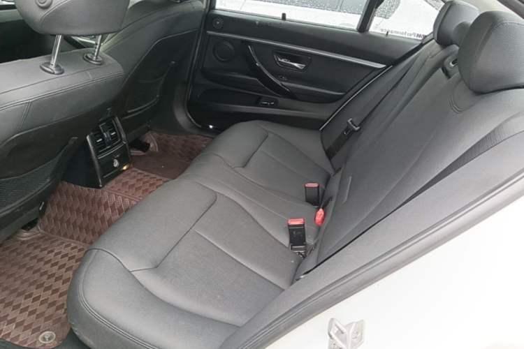 Used BMW 3 Series 2018 320Li M Sport Night Edition Left Rear Seat