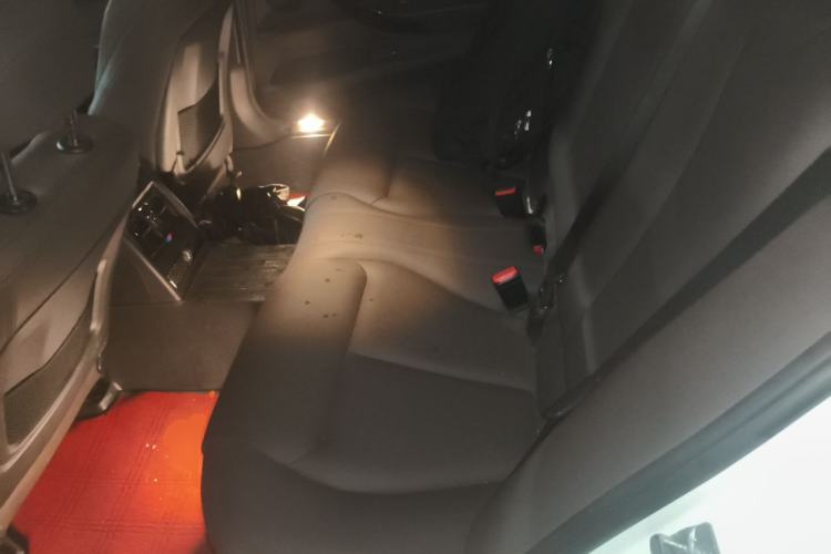 Used BMW 3 Series 2018 320Li xDrive Fashion Model Left Rear Seat