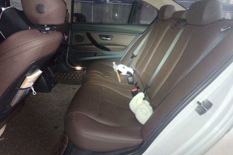 Used BMW 3 Series 2018 320Li Fashion Model Left Rear Seat