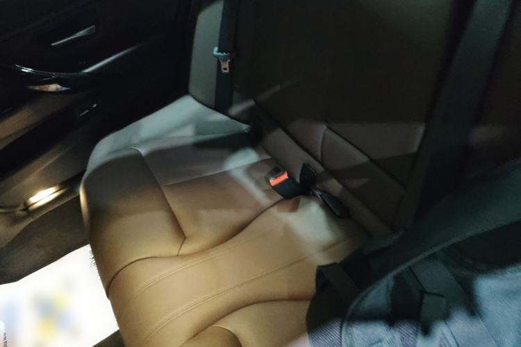 Used BMW 3 Series 2018 320Li Fashion Model Left Rear Seat
