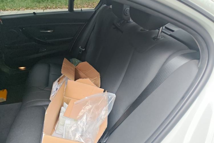 Used BMW 3 Series 2018 320Li Fashion Model Left Rear Seat
