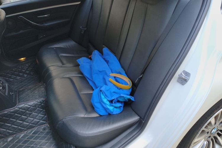 Used BMW 3 Series 2018 330Li xDrive Luxury Package Left Rear Seat