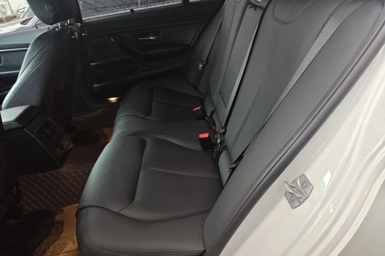 Used BMW 3 Series 2018 320Li xDrive Fashion Model Left Rear Seat