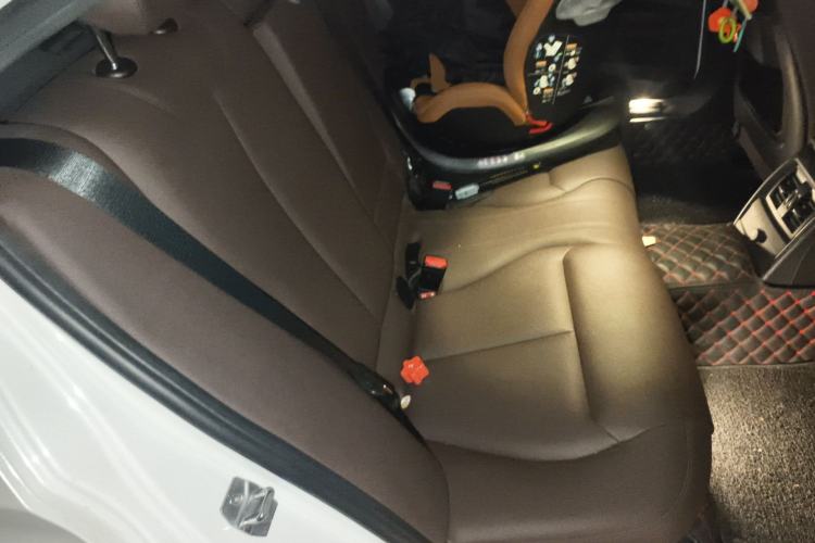 Used BMW 3 Series 2018 320Li Fashion Model Left Rear Seat