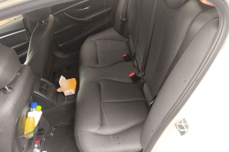 Used BMW 3 Series 2018 320Li Leading Luxury Package Left Rear Seat