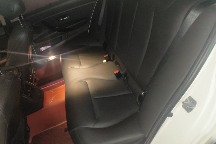 Used BMW 3 Series 2018 320Li Fashion Model Left Rear Seat