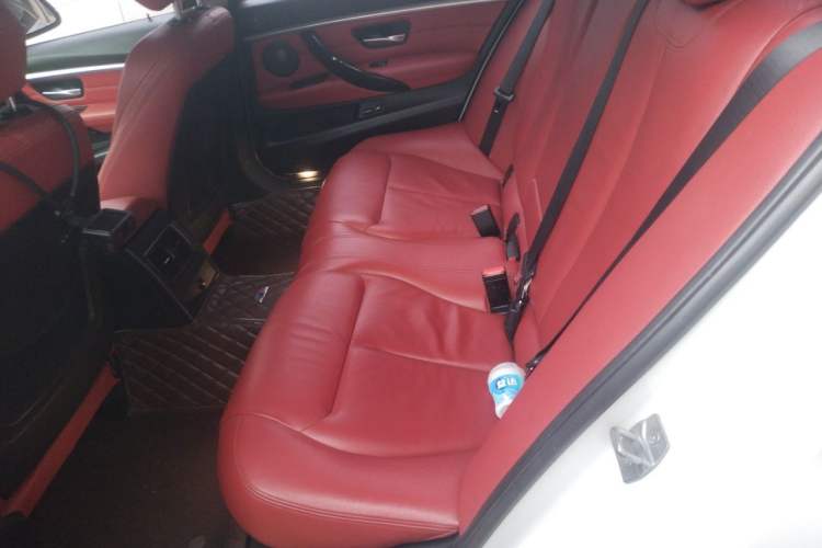 Used BMW 3 Series 2018 330Li M Sport Shadow Edition Left Rear Seat