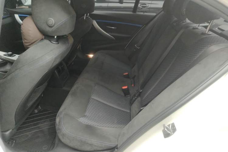 Used BMW 3 Series 2018 320i M Sport Package Left Rear Seat