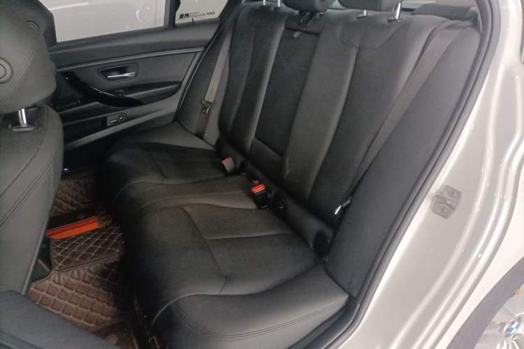 Used BMW 3 Series 2018 318Li Left Rear Seat