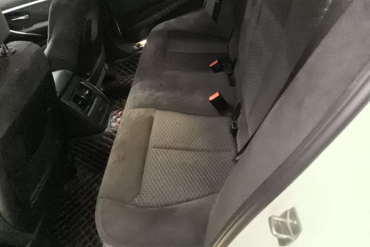 Used BMW 3 Series 2018 320i M Sport Night Edition Left Rear Seat
