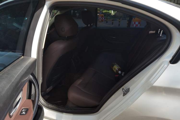 Used BMW 3 Series 2018 318i Left Rear Seat
