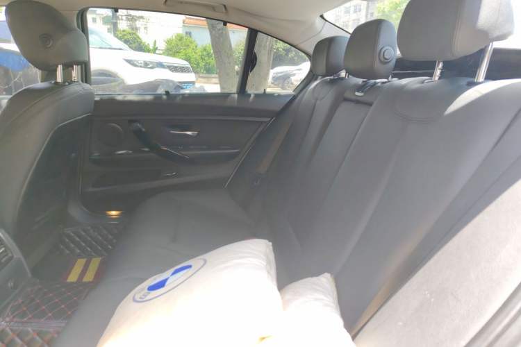 Used BMW 3 Series 2018 318Li Left Rear Seat