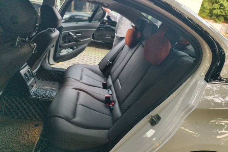 Used BMW 3 Series 2018 320Li Leading Model M Sport Package Left Rear Seat