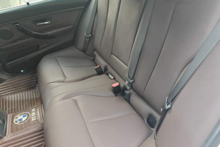 Used BMW 3 Series 2018 320Li Fashion Model Left Rear Seat