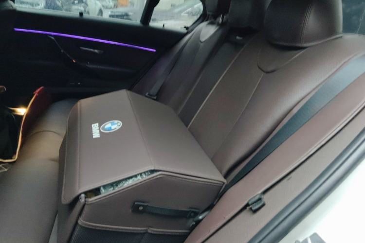 Used BMW 3 Series 2018 320Li Fashion Model Left Rear Seat