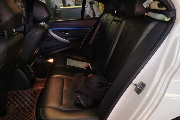 Used BMW 3 Series 2018 320i M Sport Package Left Rear Seat