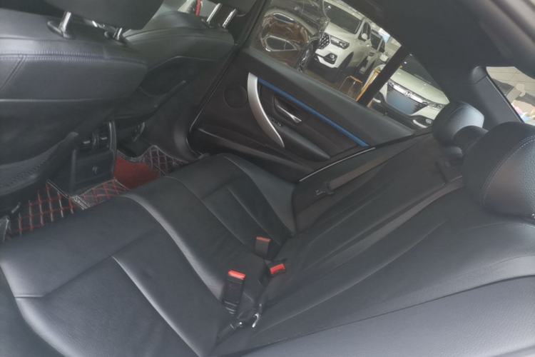 Used BMW 3 Series 2018 320i M Sport Package Left Rear Seat