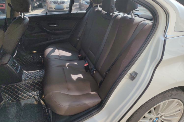 Used BMW 3 Series 2018 320Li Fashion Model Left Rear Seat