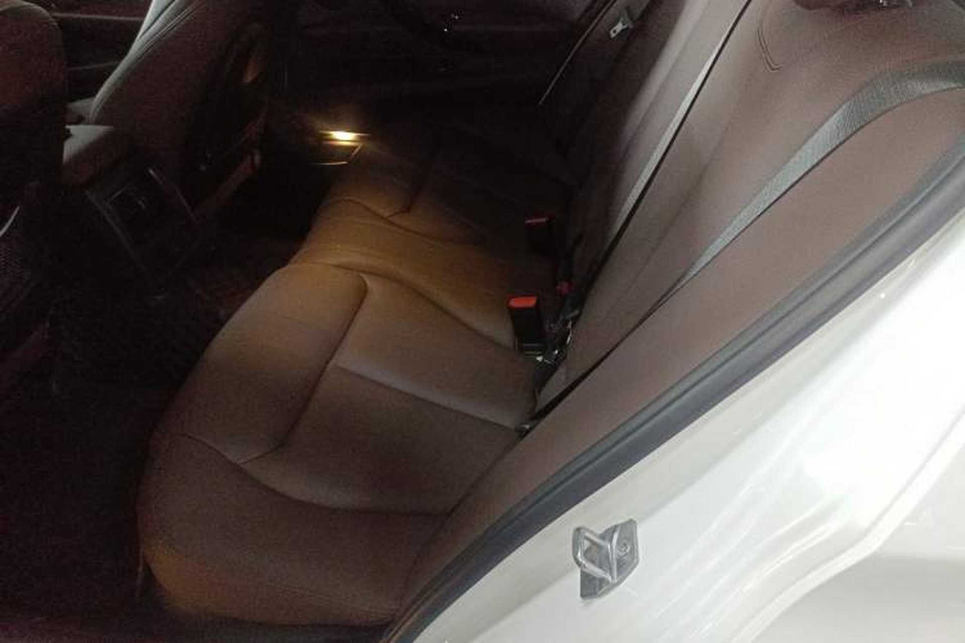 Used BMW 3 Series 2018 320Li xDrive Fashion Model Left Rear Seat