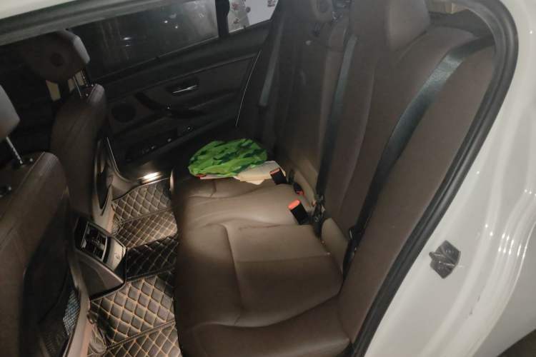 Used BMW 3 Series 2018 320Li Fashion Model Left Rear Seat