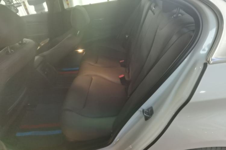 Used BMW 3 Series 2018 320Li Fashion Model Left Rear Seat