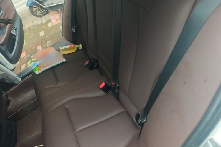 Used BMW 3 Series 2018 320Li Leading Luxury Package Left Rear Seat