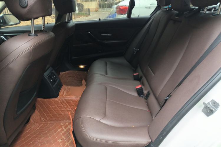 Used BMW 3 Series 2018 320Li Fashion Model Left Rear Seat