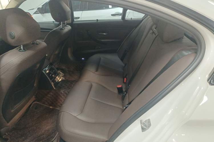 Used BMW 3 Series 2018 320Li Leading Model M Sport Package Left Rear Seat