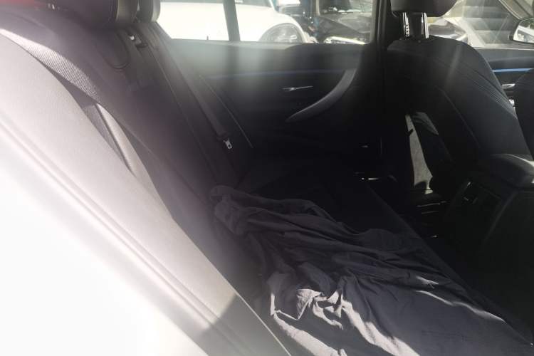 Used BMW 3 Series 2018 320i M Sport Package Left Rear Seat